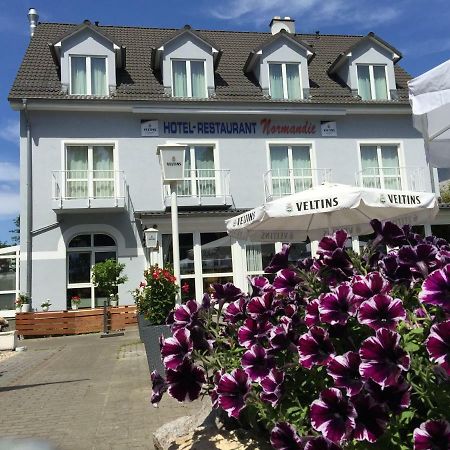 Hotel Restaurant Normandie 斯齐道 外观 照片